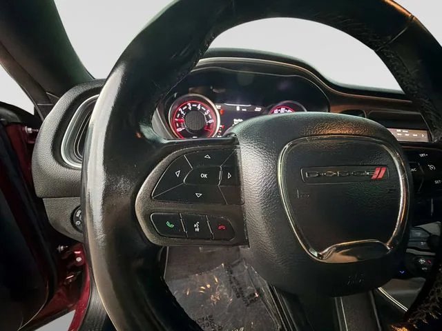 Used 2020 Red Dodge SXT image 25