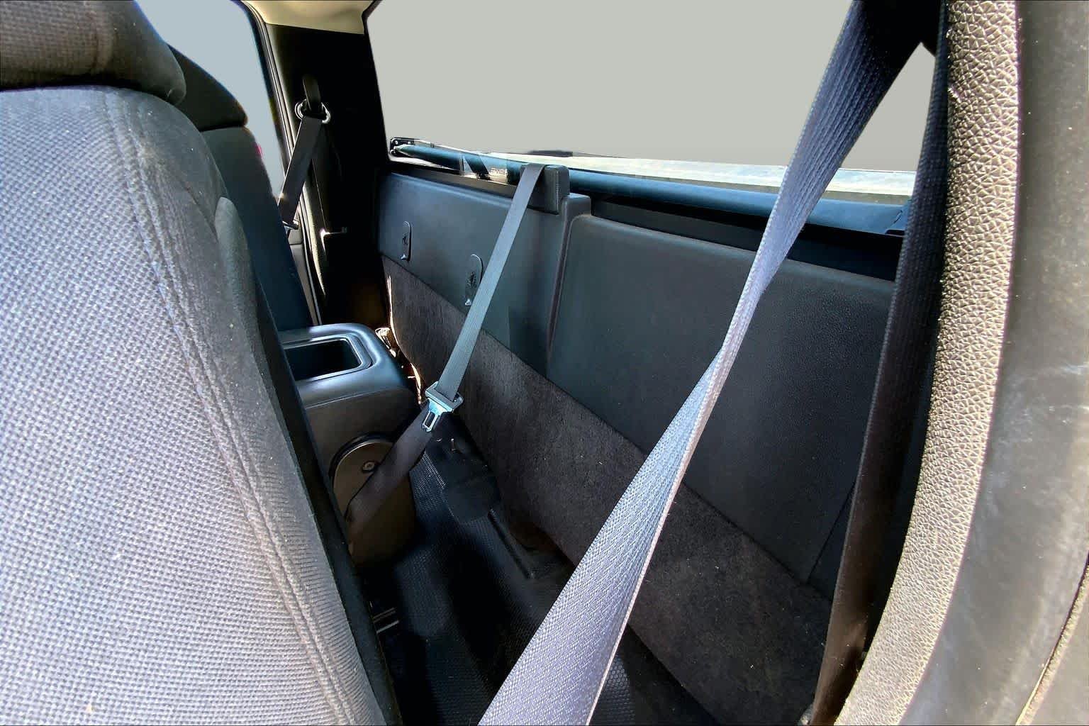 Used 2007 Summit White Chevrolet Work Truck image 20