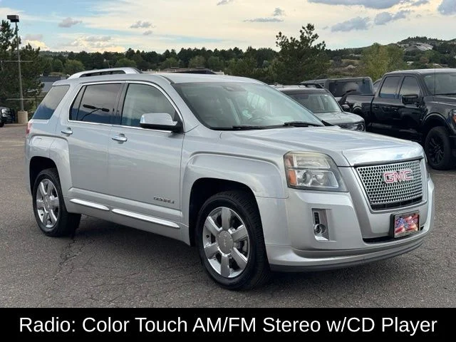 Used 2013 Silver GMC Denali image 9