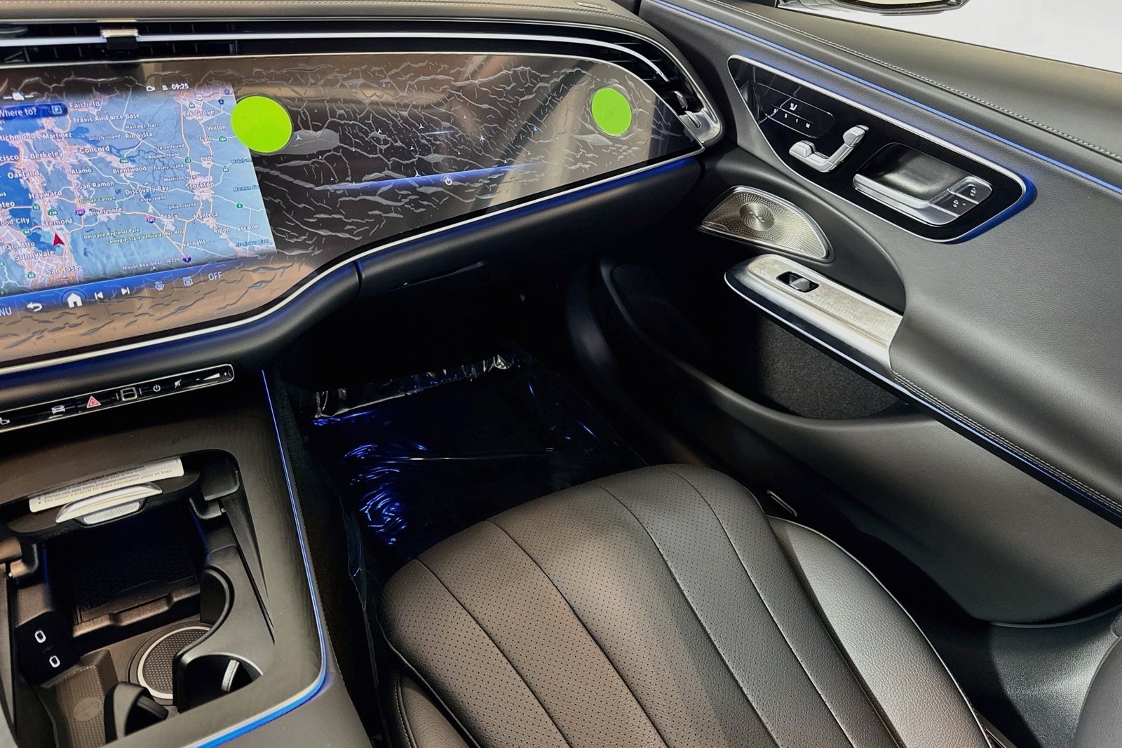 New 2027 Polar White Mercedes-Benz E 350 image 21