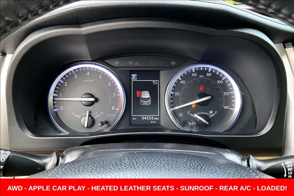 Used 2019 Red Toyota XLE image 15