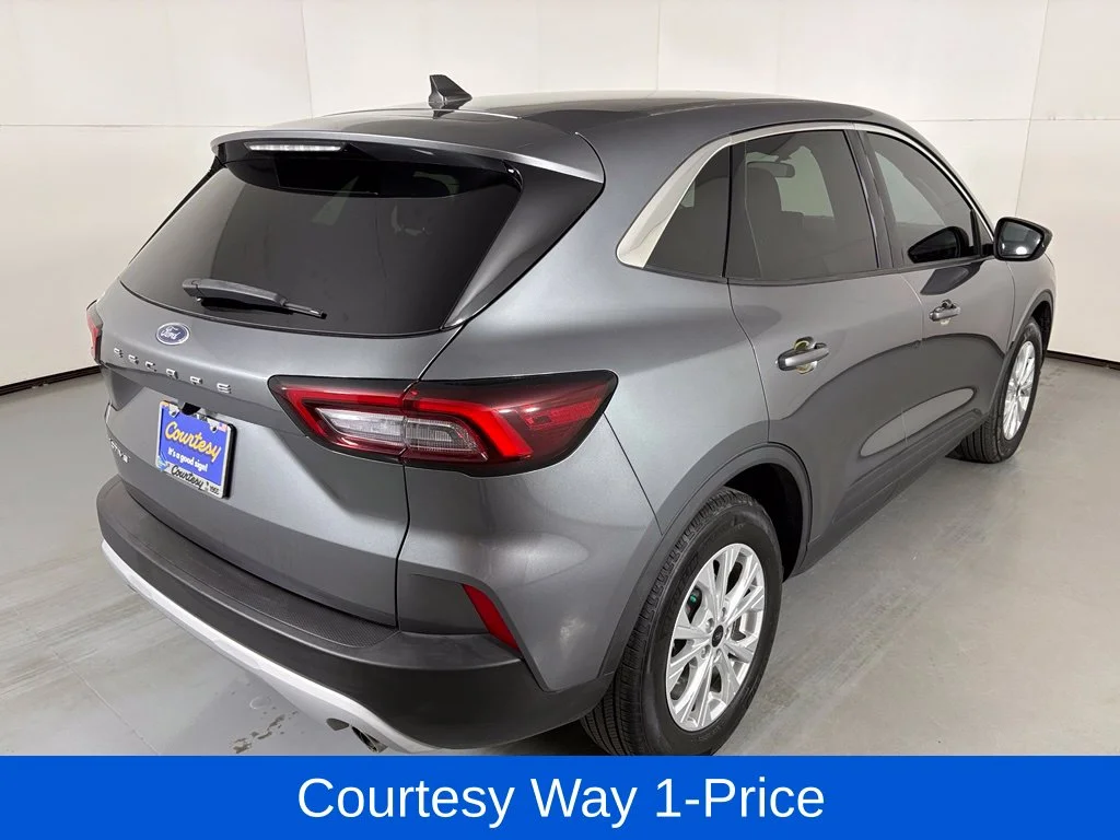 Used 2024 Gray Ford Active image 11