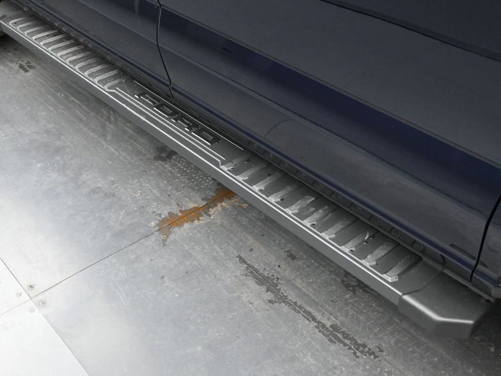 New 2026 Antimatter Blue Metallic Ford Lariat image 28