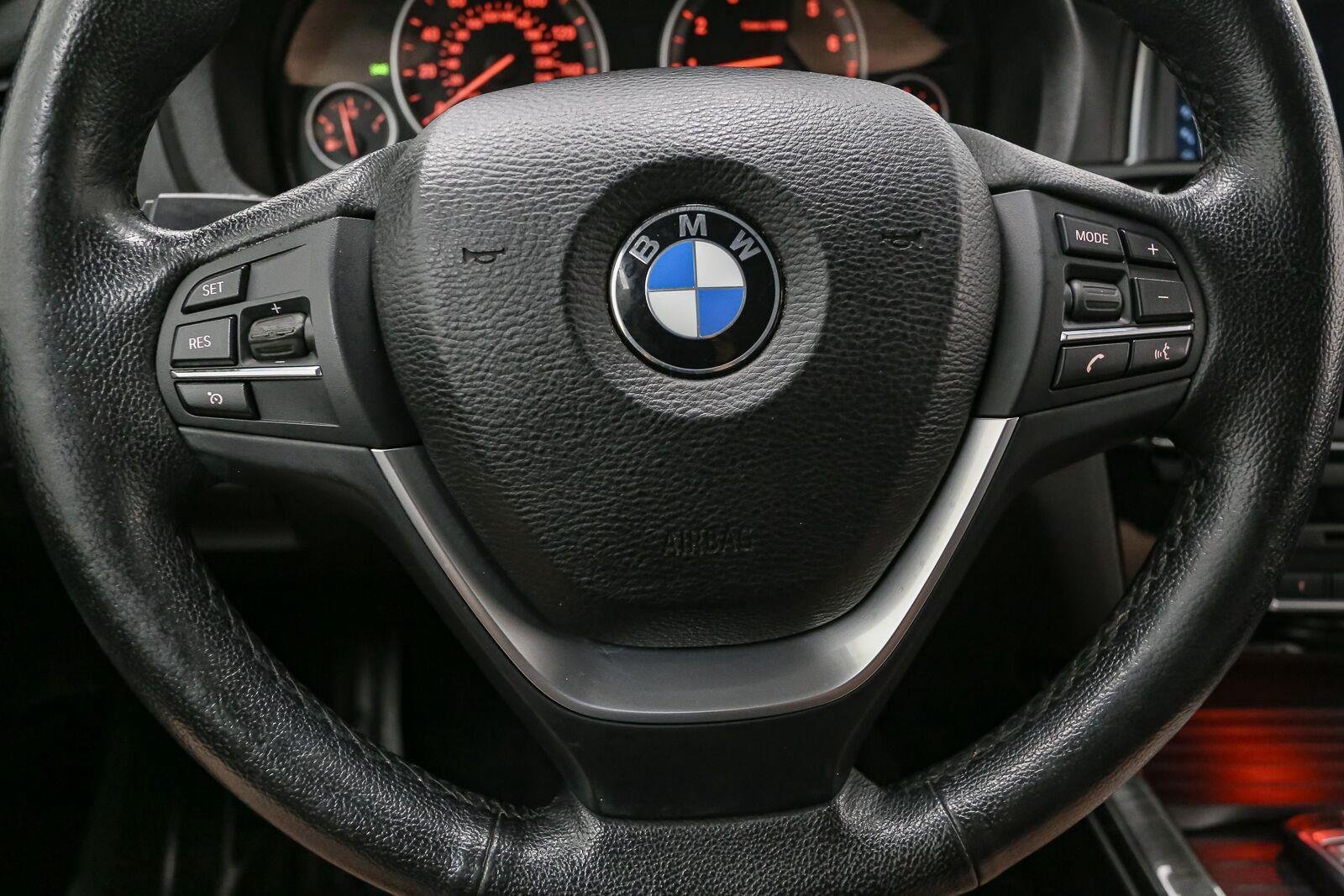 Used 2017 Jet Black BMW xDrive28i image 34