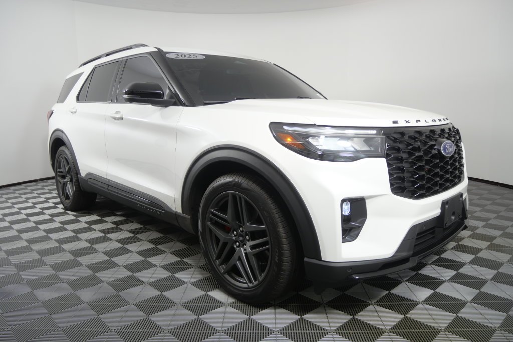 Used 2025 White Metallic Ford ST image 2