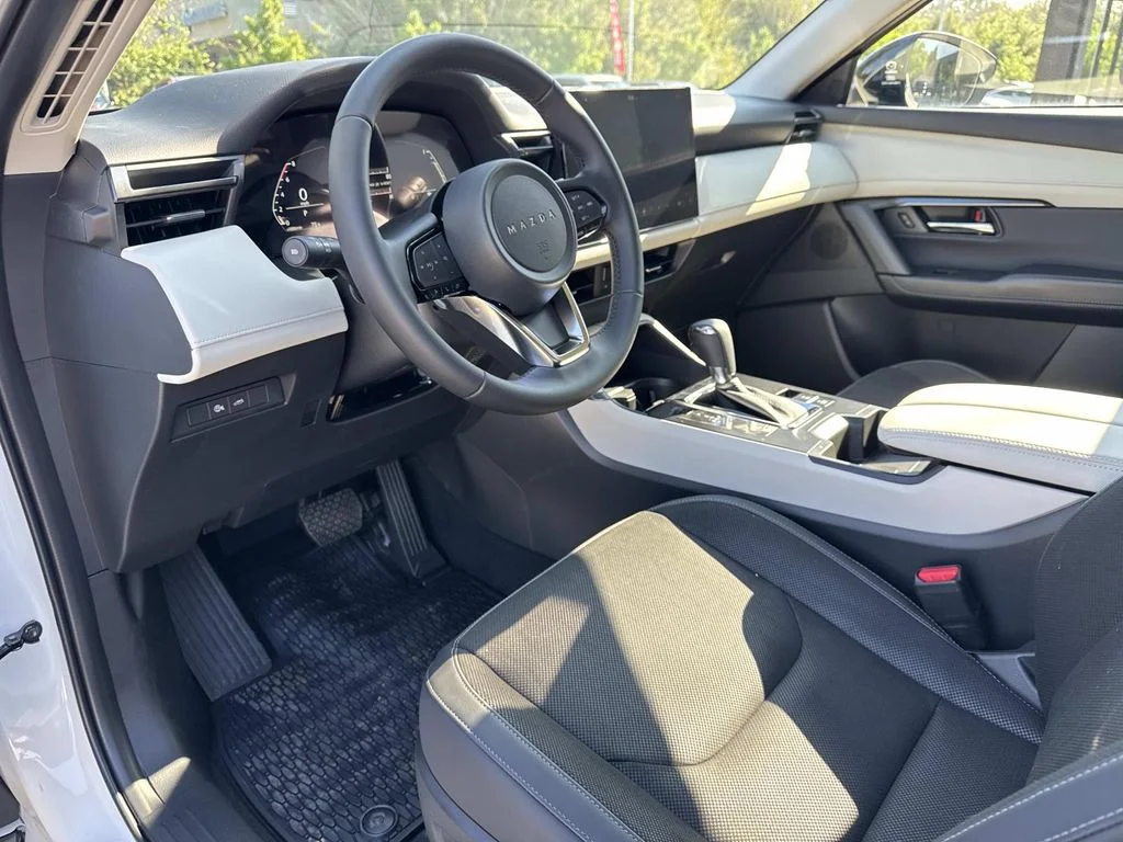 New  White Mazda 2.5 S Preferred image 9