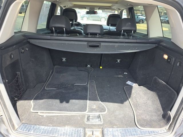 Used 2011 Black Mercedes-Benz GLK 350 image 12