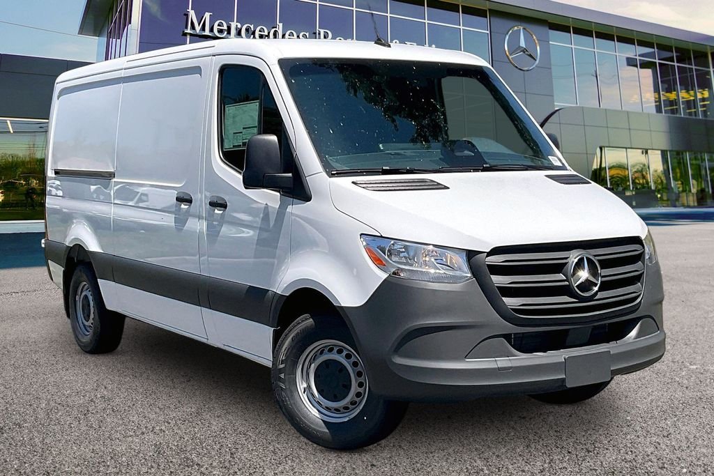 New 2026 Arctic White Mercedes-Benz Cargo 144 WB image 1