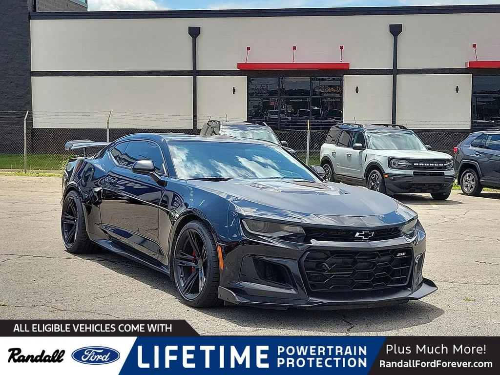 2020 Chevrolet Camaro ZL1's photo