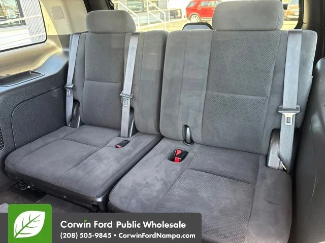 Used 2008 Silver GMC SLE image 28