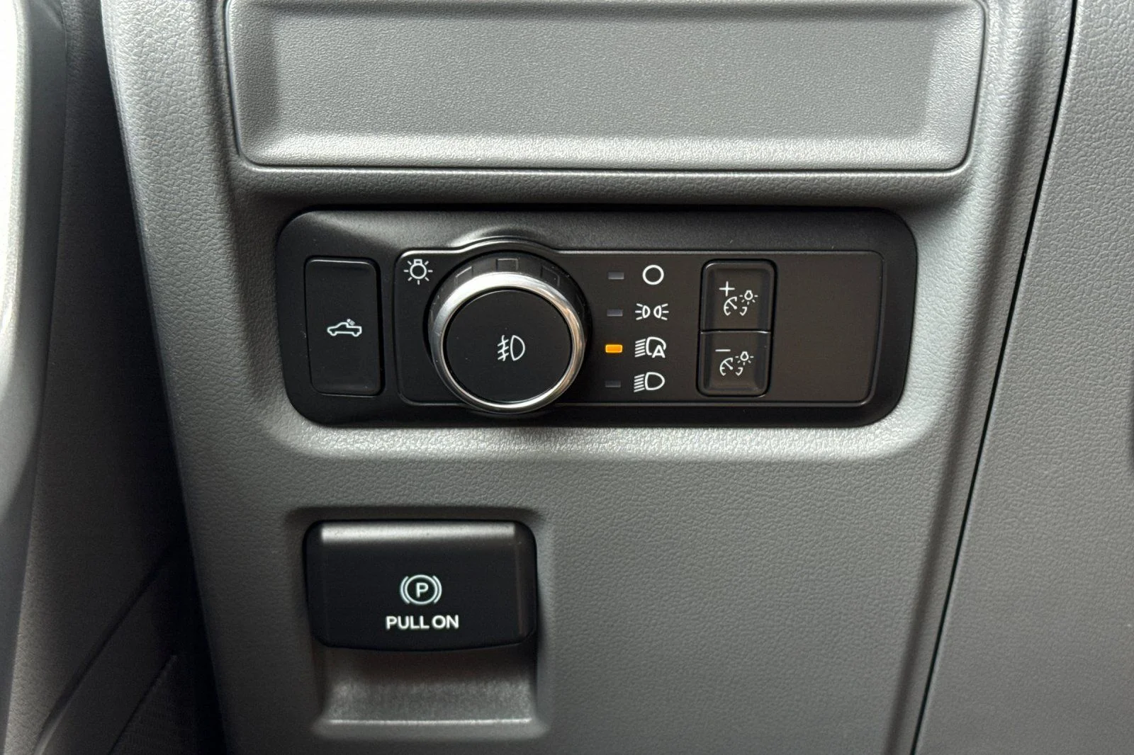 2023 Ford F-150 XLT - Photo 23