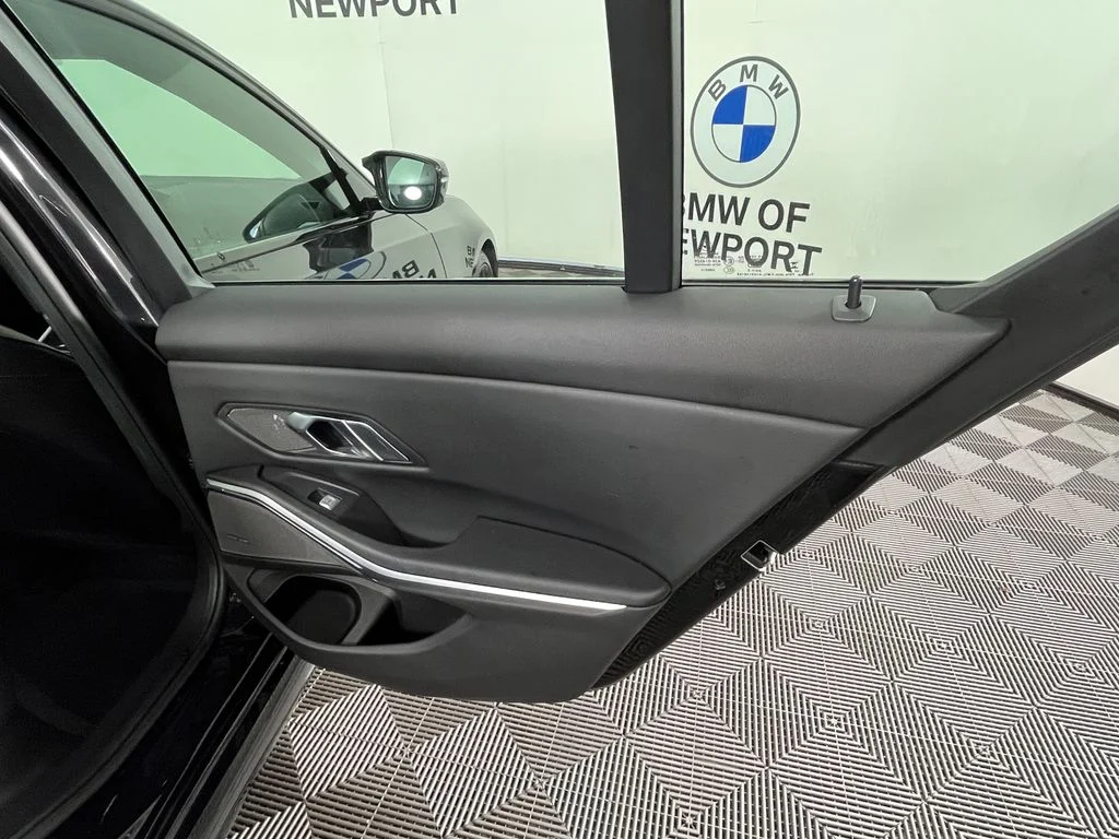 Used 2025 Black BMW M340i xDrive image 25