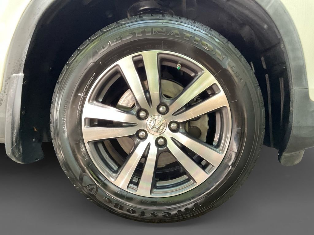 Used 2017 White Honda EX-L image 16