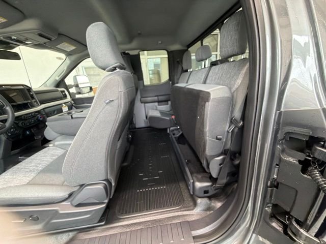 New 2027 Carbonized Gray Metallic Ford F-250® XLT image 55