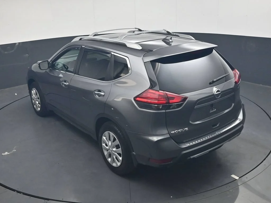 Used 2017 Gun Metallic Nissan S image 19