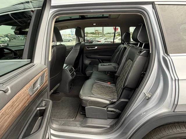 Used 2024 Silver Volkswagen 2.0T SEL Premium R-Line image 15
