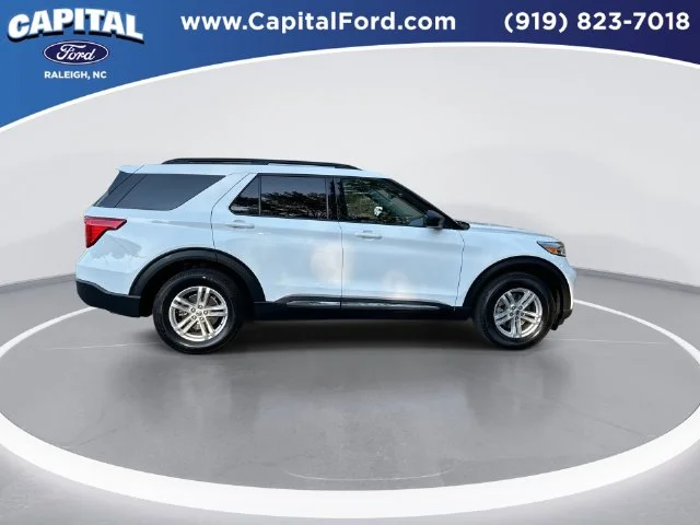 Used 2020 White Ford XLT image 9