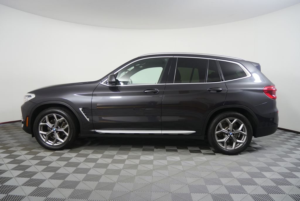 Used 2020 Dark Graphite BMW sDrive30i image 6