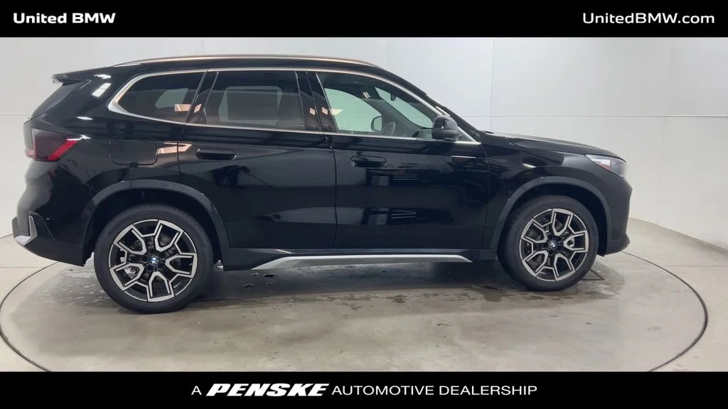 2026 BMW X1 28i - Photo 9