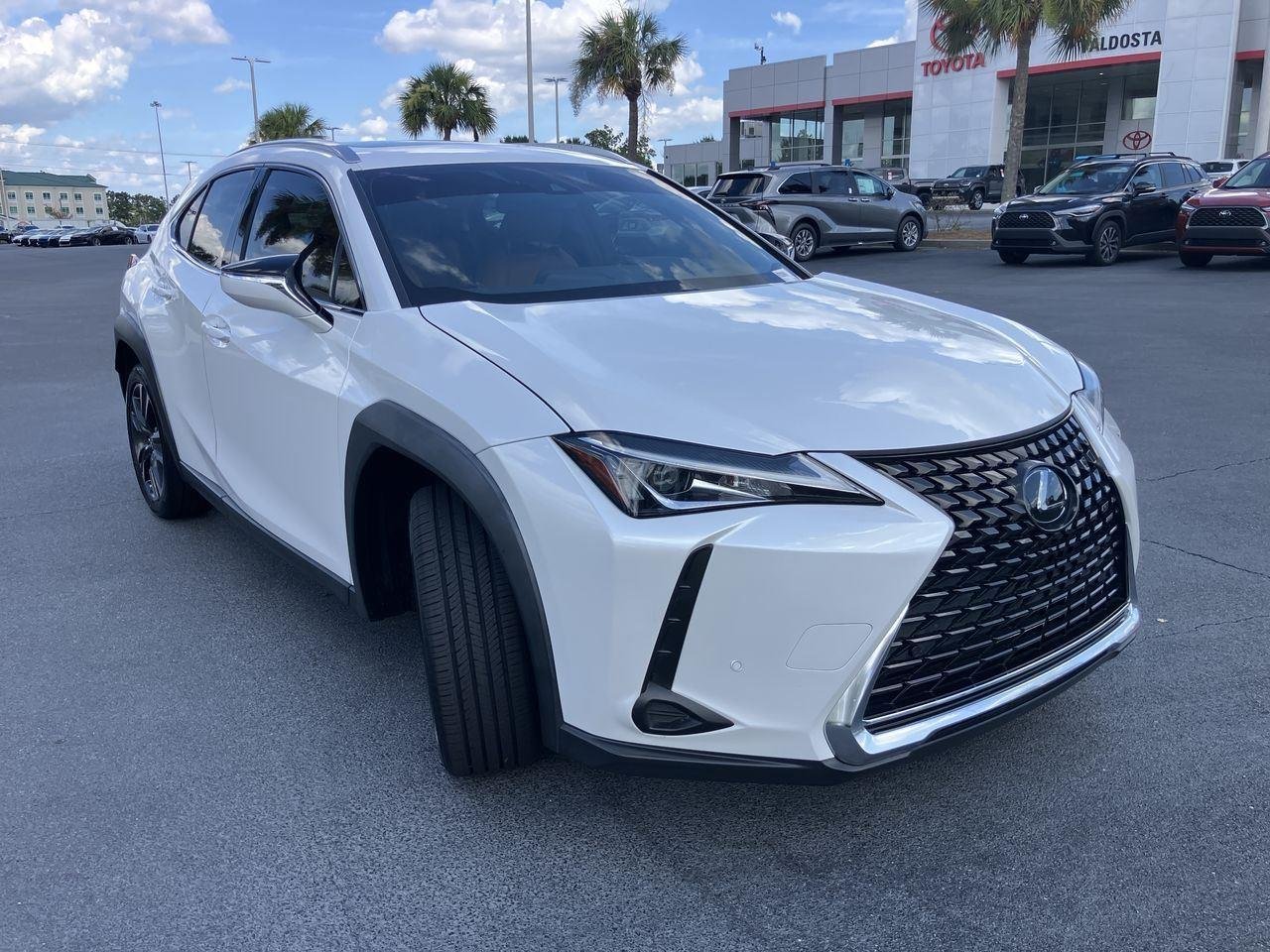 Used 2020 White (Eminent White Pearl) Lexus 200 image 7