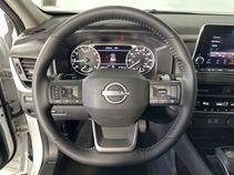 New 2025 Everest White Pearl Nissan SV image 15