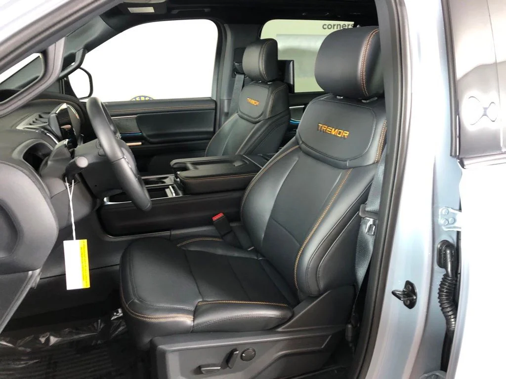 New 2026 Glacier Gray Metallic Tri-Coat Ford Tremor® image 10