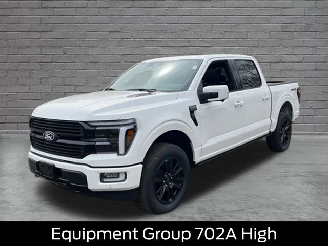 New 2026 Star White Metallic Tri-Coat Ford Platinum® image 3