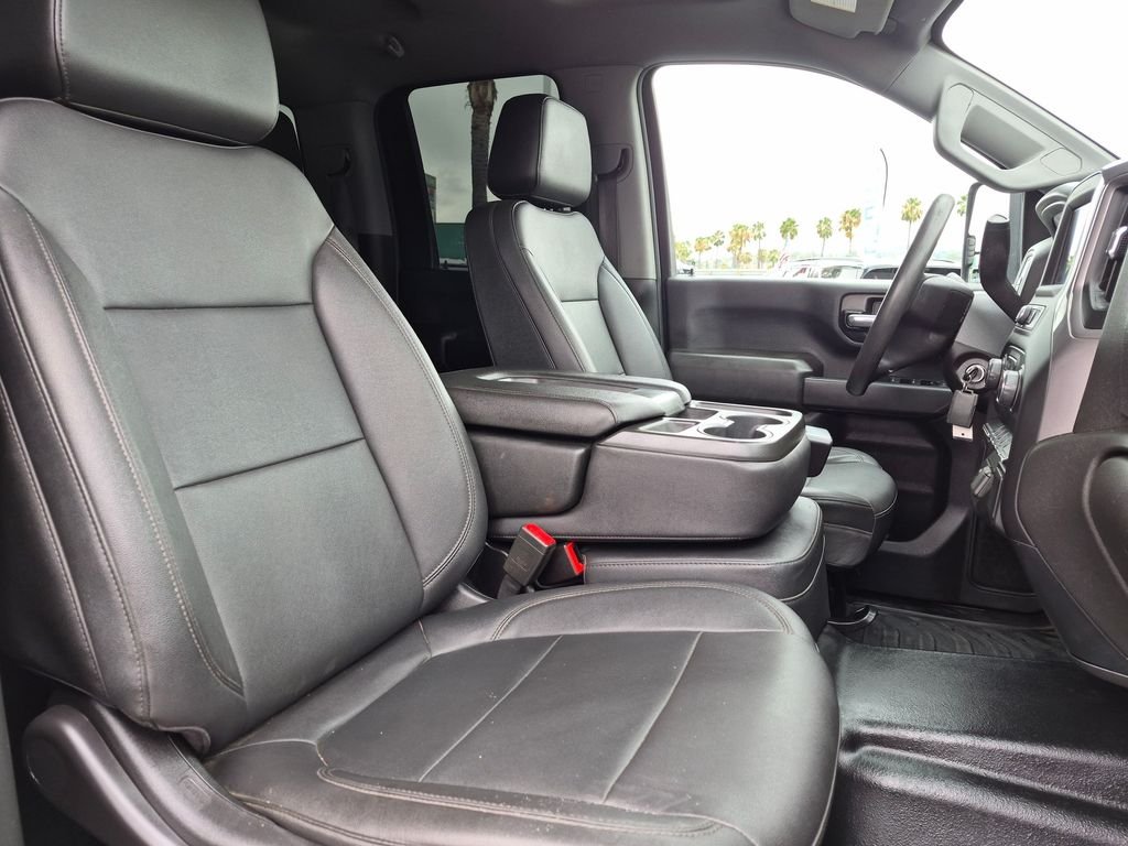 Used 2022 White Chevrolet Work Truck image 28