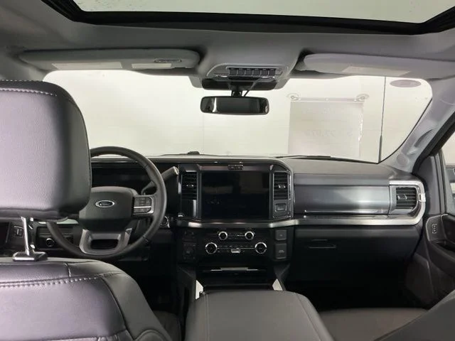 2025 Ford F-350 Super Duty Lariat - Photo 28