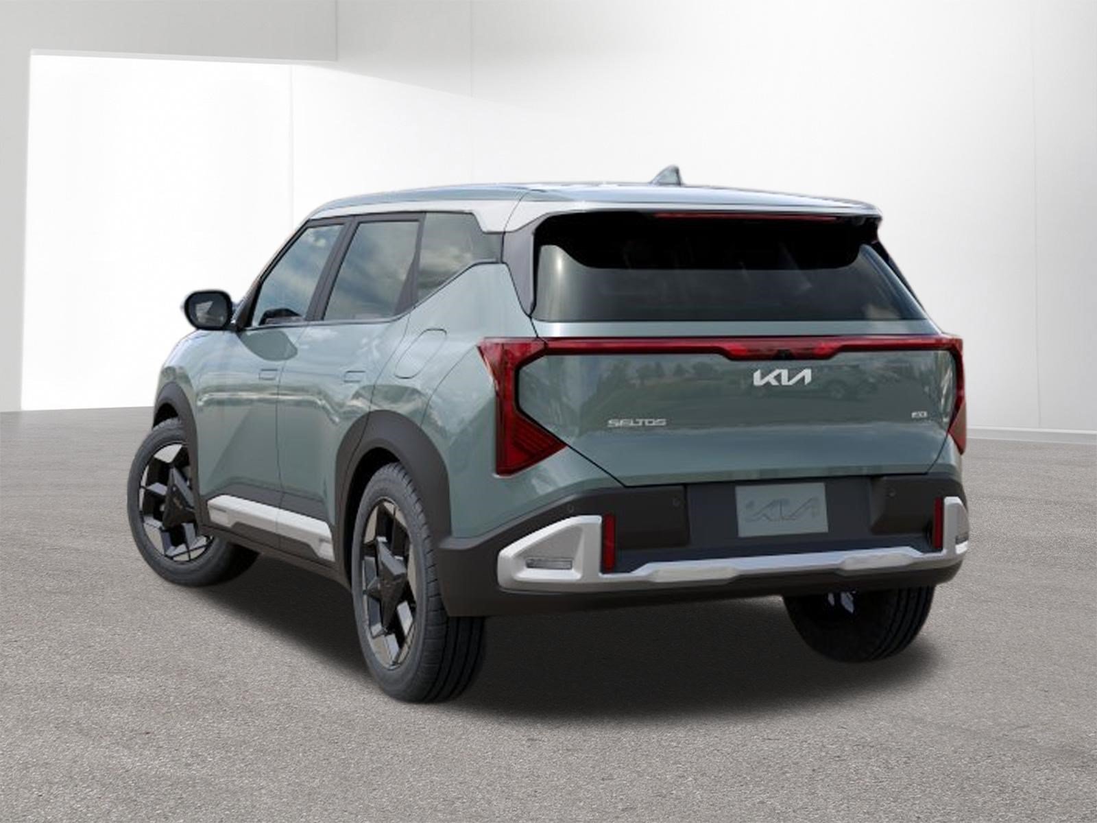 New 2027 Iceberg Green Kia EX image 4
