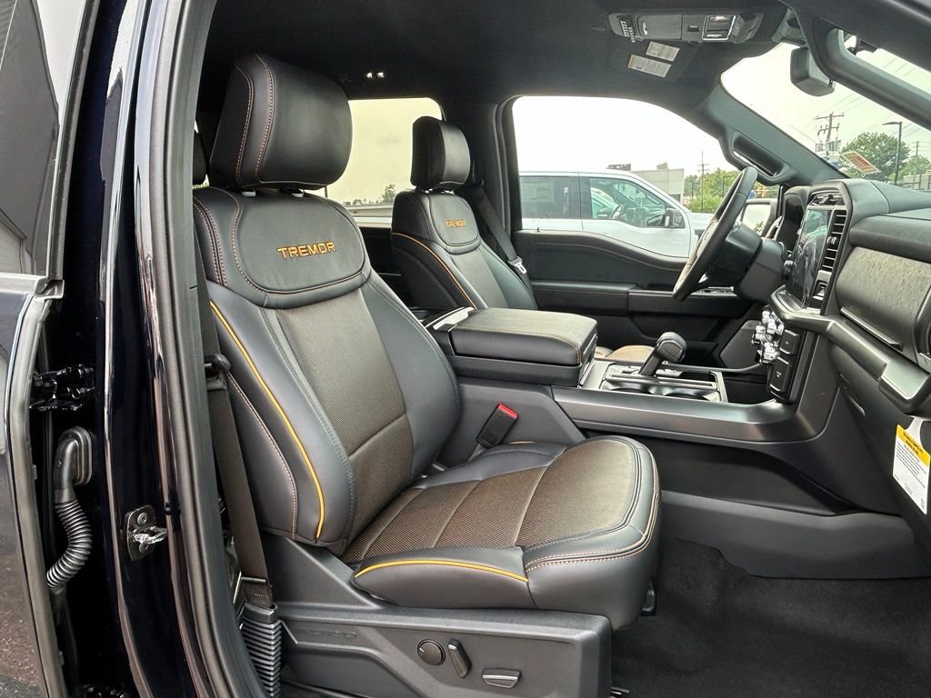 New 2026 Antimatter Blue Metallic Ford Tremor® image 33