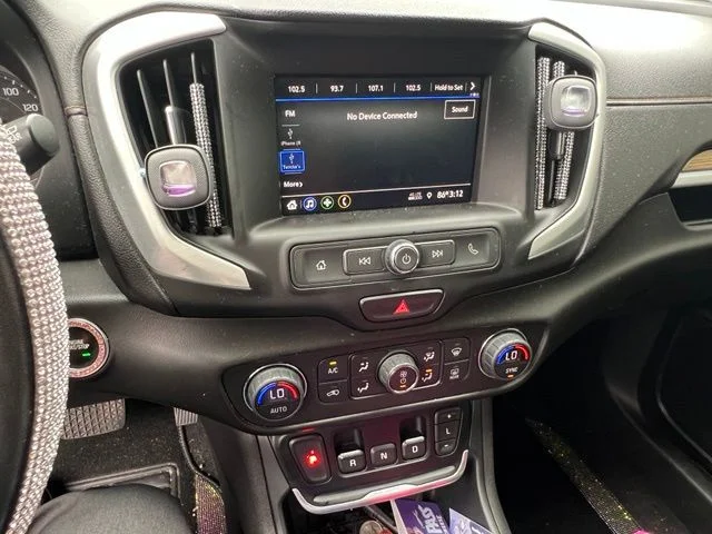 Used 2020 Gray GMC SLE image 11