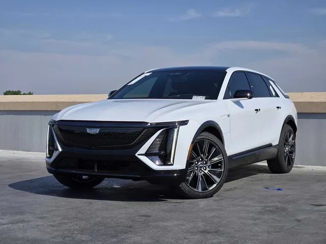2027 Cadillac LYRIQ Signature Sport