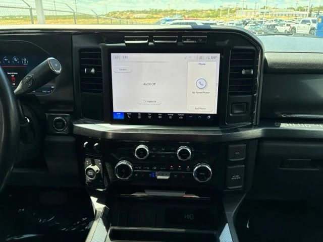 Used 2024 Black Metallic Ford Lariat image 11