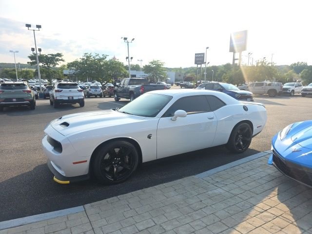 Used 2022 White Dodge SRT Hellcat image 5