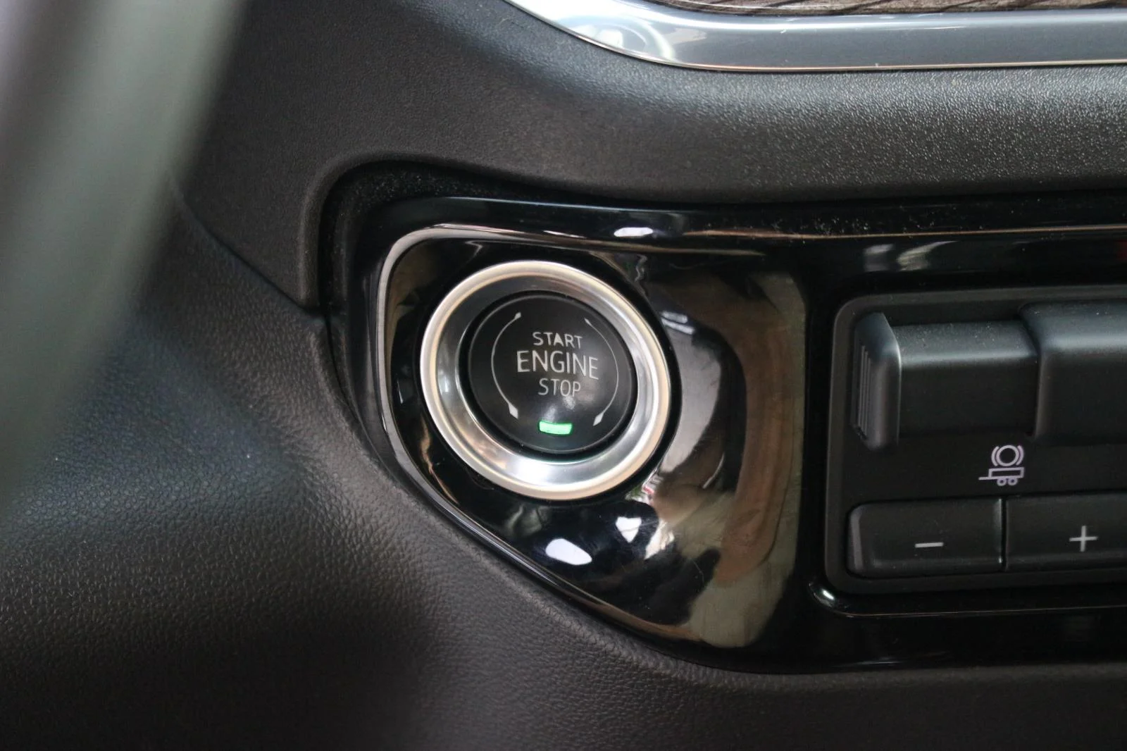 Used 2025 Black Chevrolet LT Trail Boss image 35