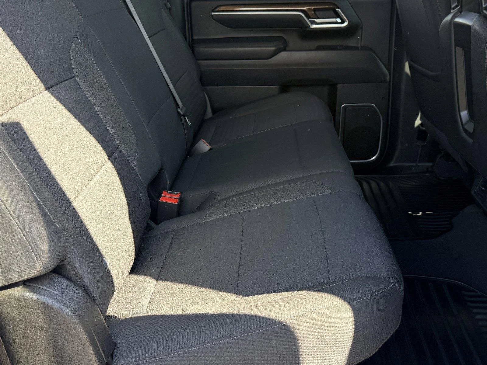 Used 2025 Summit White Chevrolet LT image 10