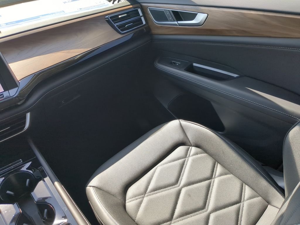 New 2026 Gray Volkswagen 2.0T SE w/Technology image 16