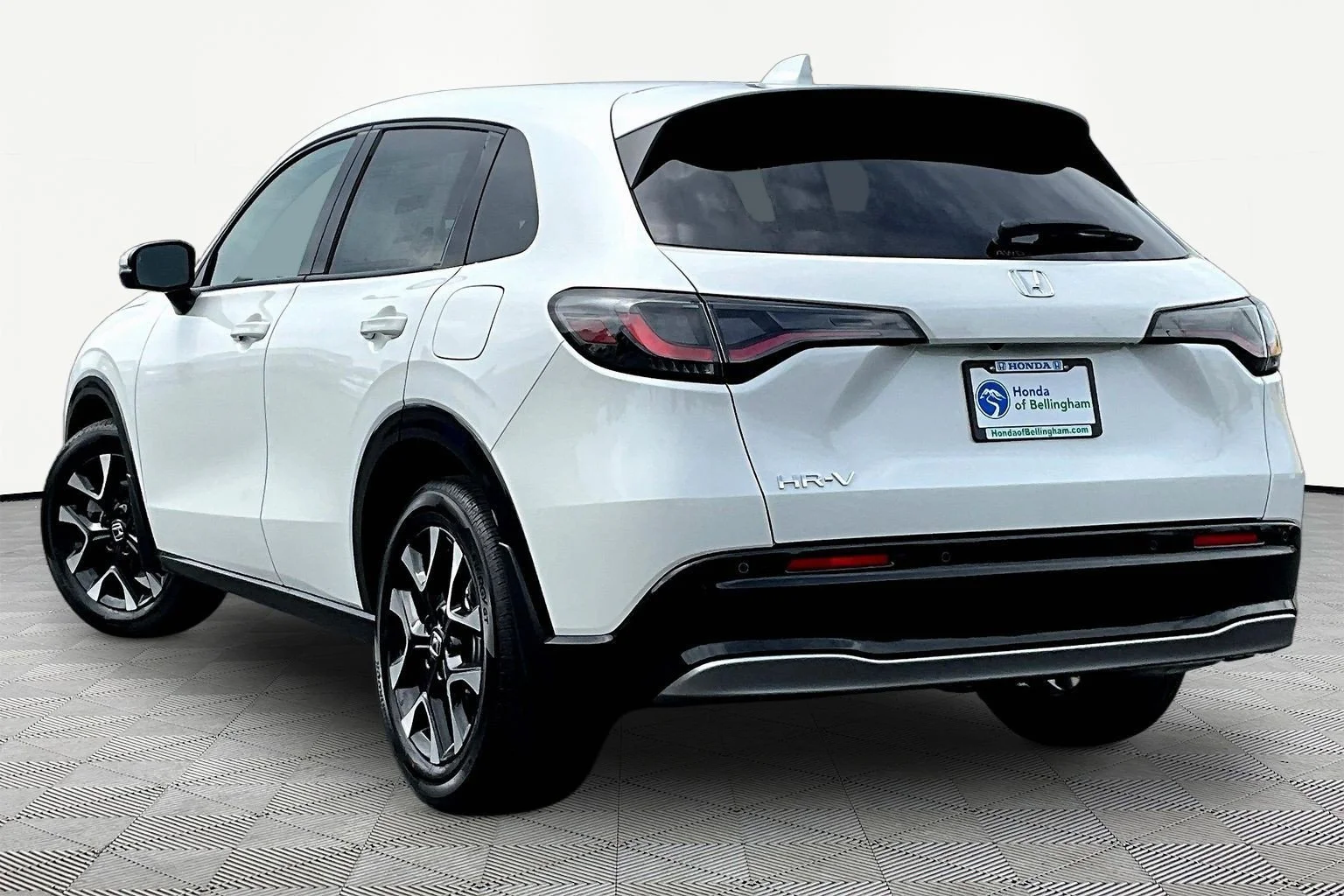 New 2027 Platinum White Pearl Honda EX-L image 3