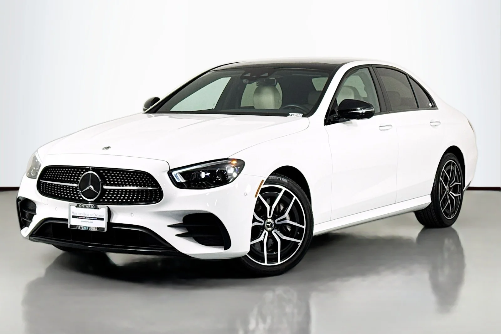 2023 Mercedes-Benz E-Class E450 4MATIC's photo