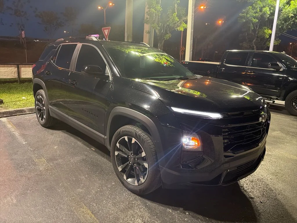 Used 2025 Mosaic Black Metallic Chevrolet RS image 2