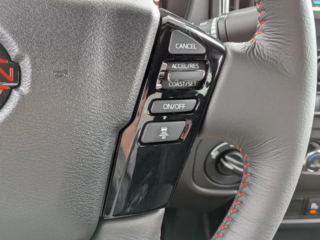 2025 Nissan Frontier PRO-4X - Photo 24