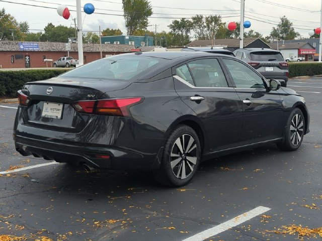 Used 2019 Storm Blue Metallic Nissan 2.5 SV image 7