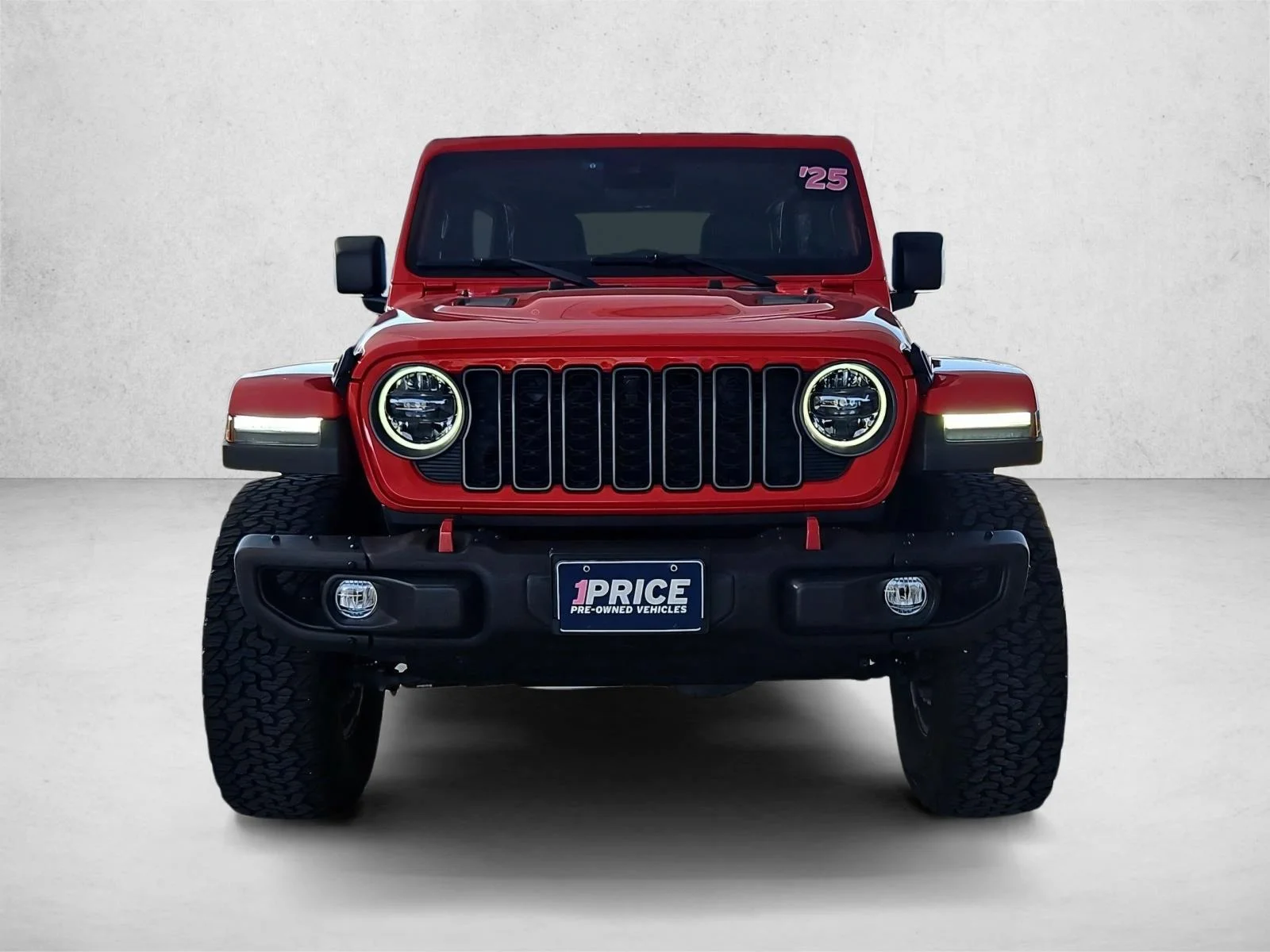 Used 2025 Firecracker Red Clearcoat Jeep Rubicon X image 2