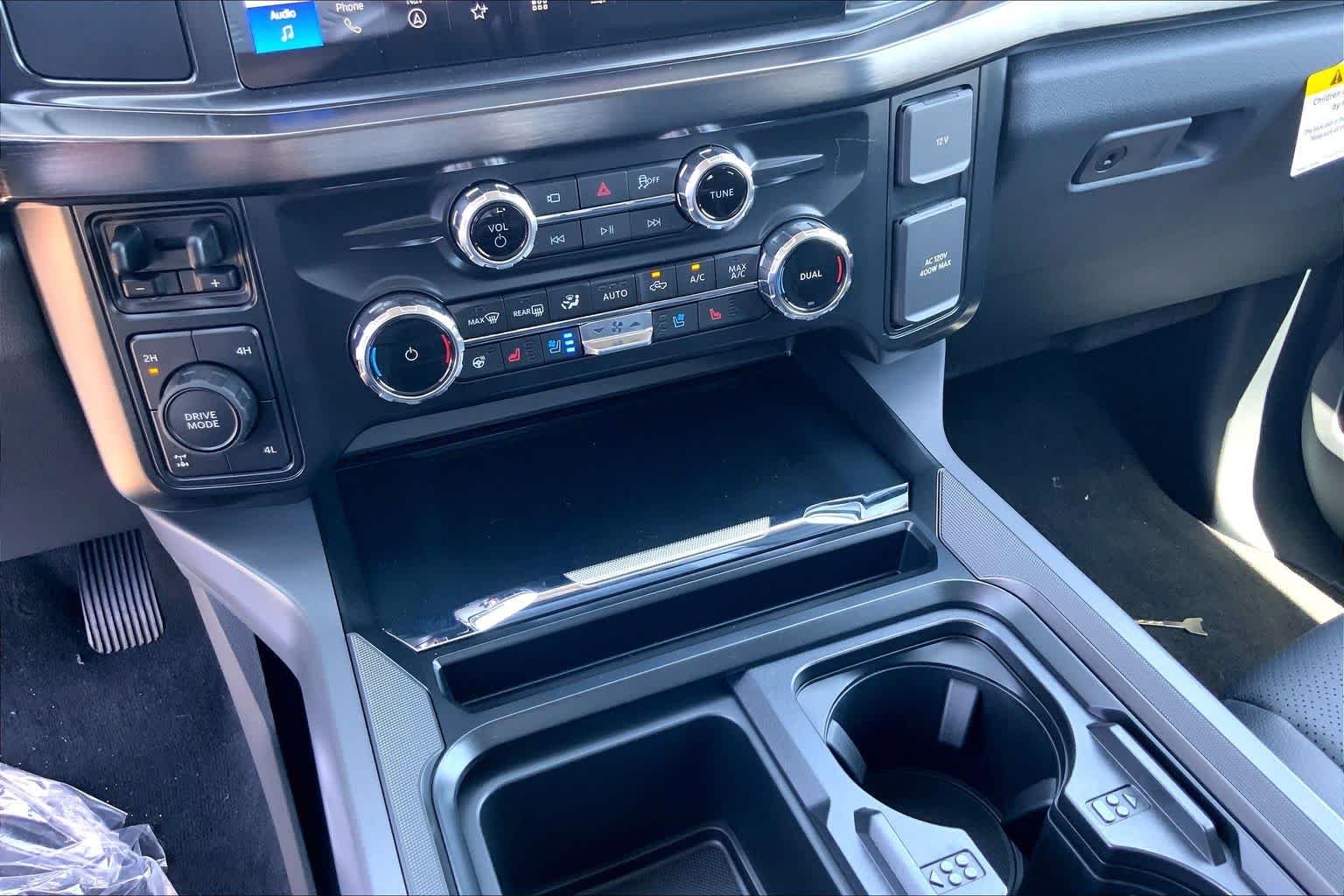 New 2026 Avalanche Ford F-250® Lariat® image 19