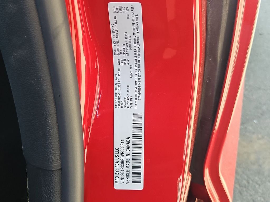 New 2027 Red Hot Pearl-Coat Exterior Paint Chrysler Select image 29