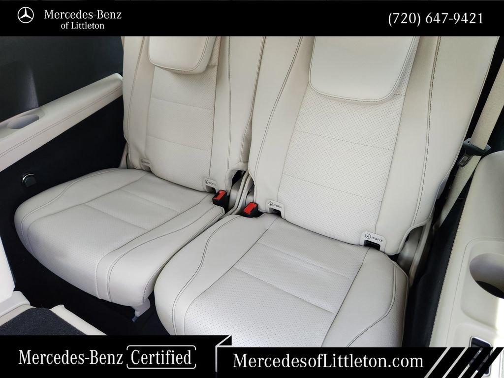 Certified Used 2024  Mercedes-Benz GLS 450 image 32