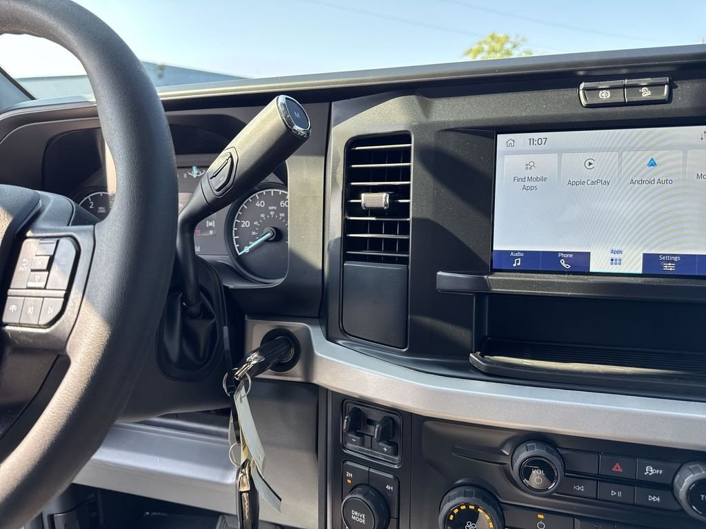 New 2026 Oxford White Ford F-350® XL image 35