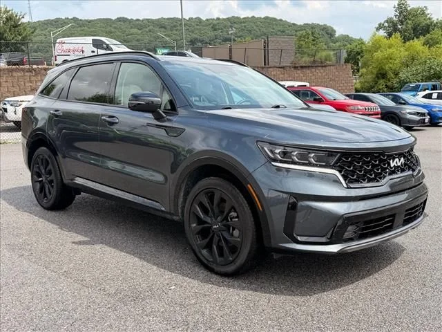 Used 2022 Gray Kia SX image 18