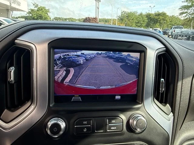 Used 2020 Red GMC SLE image 22